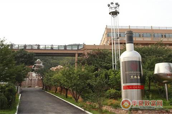 黑尚莓酒庄加盟